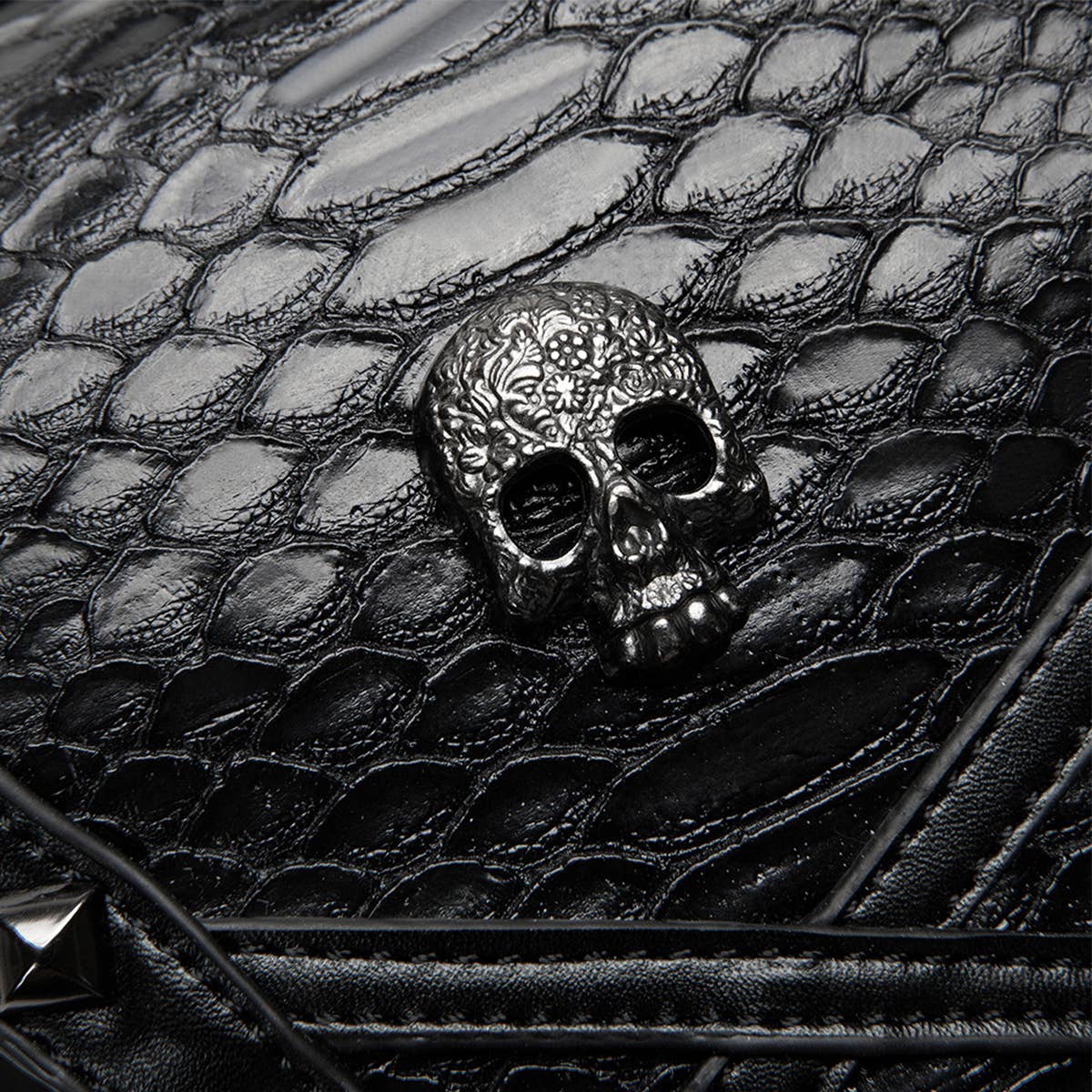 SKULL STEAMPUK CROSSBODY BAG PURSE_CWAB0641