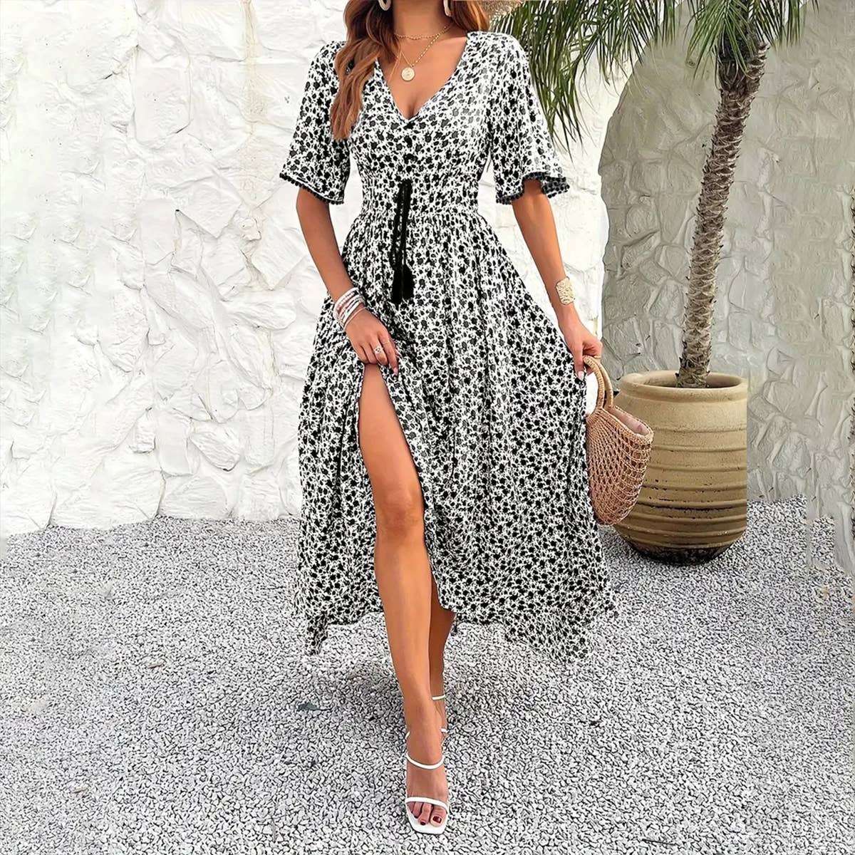 V-neck high-waisted elegant printed dress