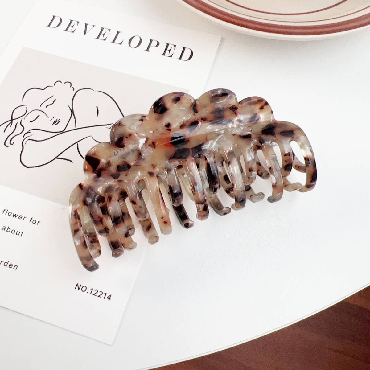 Wavy double-row teeth high-end acetate hair clip