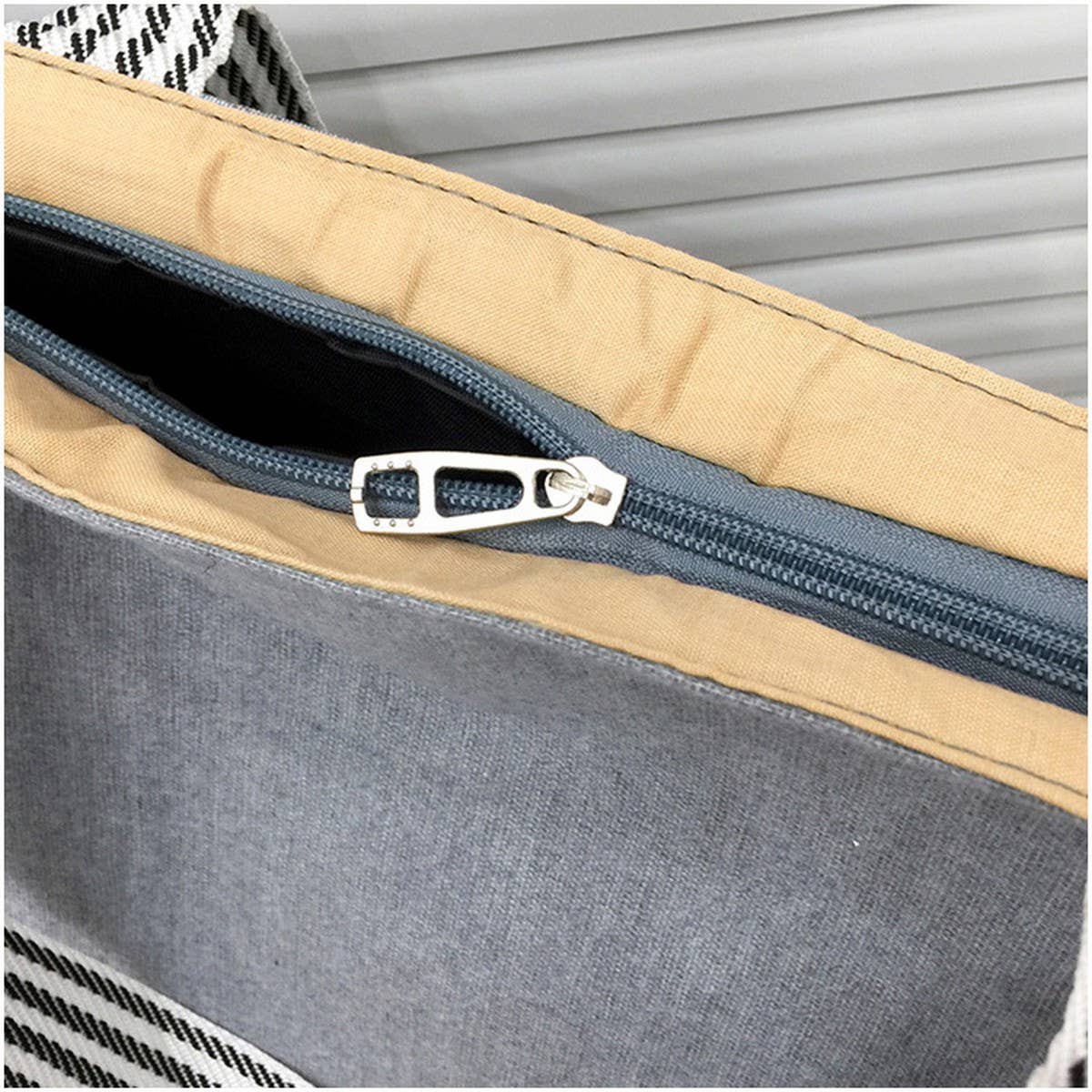 CUTE CAT EMBROIDERED CANVAS SHOULDER BAG TOTE BAG_CWAB1676