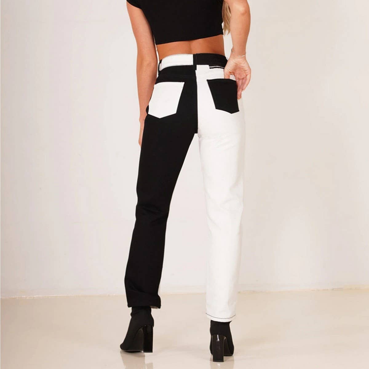 WOMENS FASHIONABLE SPLICING STRAIGHT LEG JEANS_CWJP0167