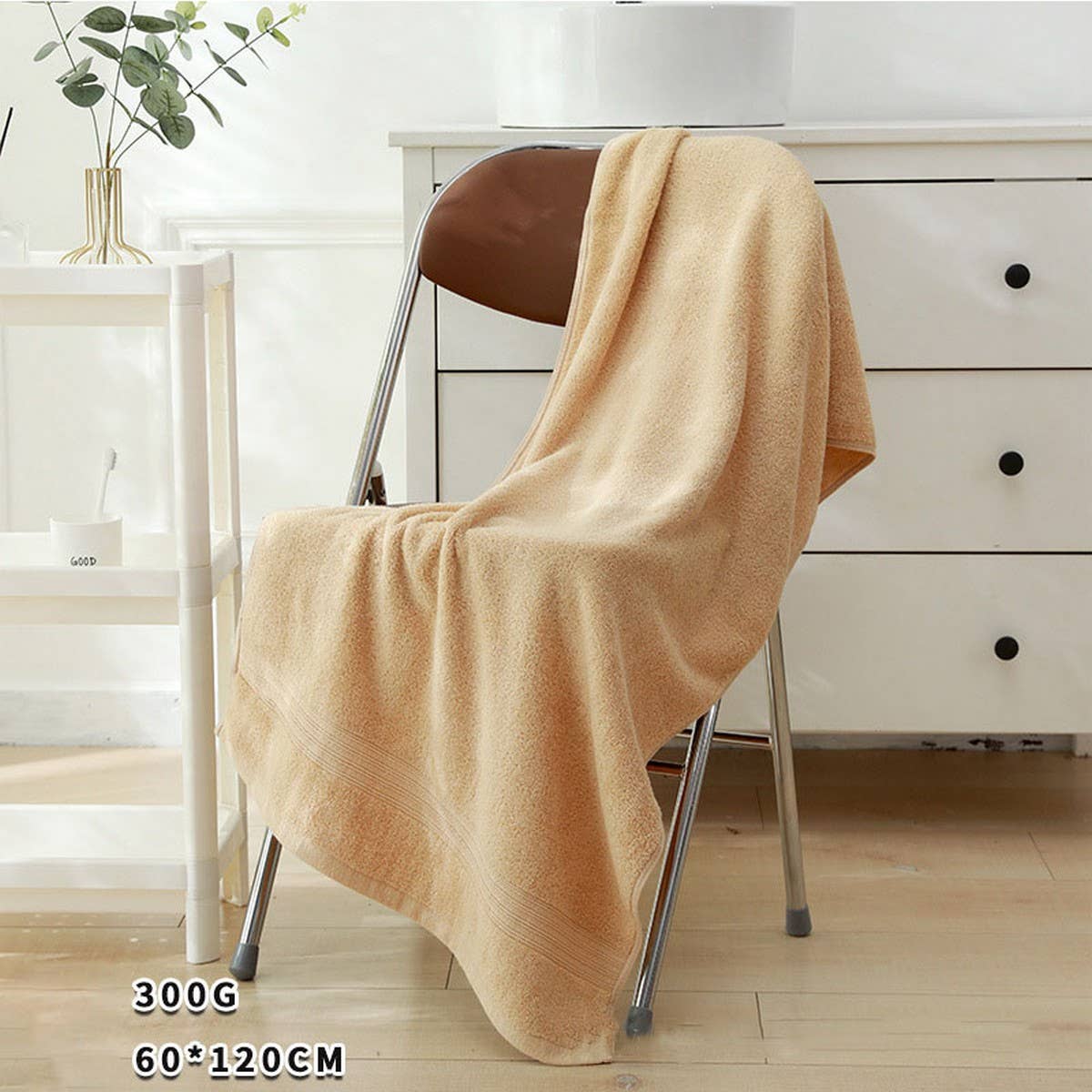 LARGE, THICK, ABSORBENT AND SOFT BATH TOWEL