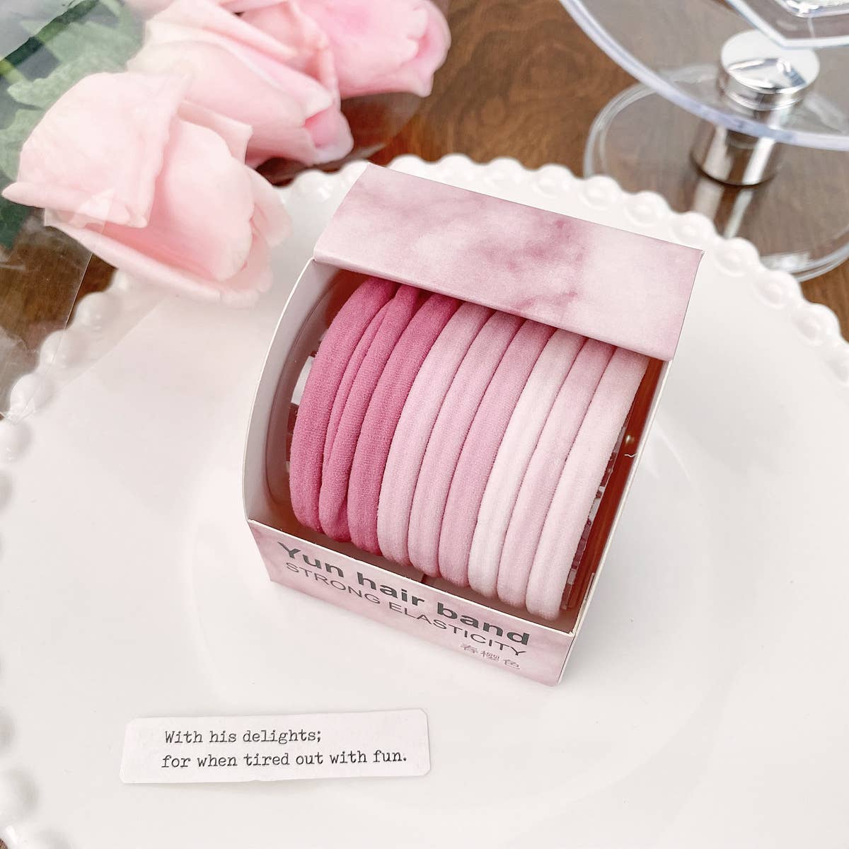 9 boxes of candy-colored seamless towel rings