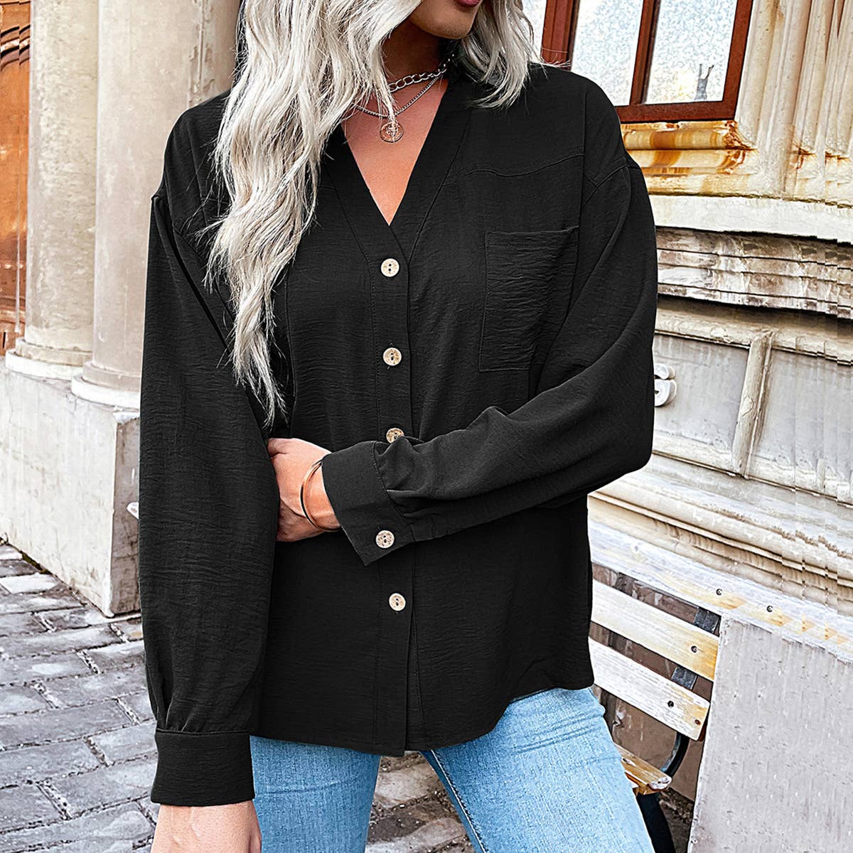 SOLID COLOR LAPEL POCKET CASUAL COMMUTER SHIRT