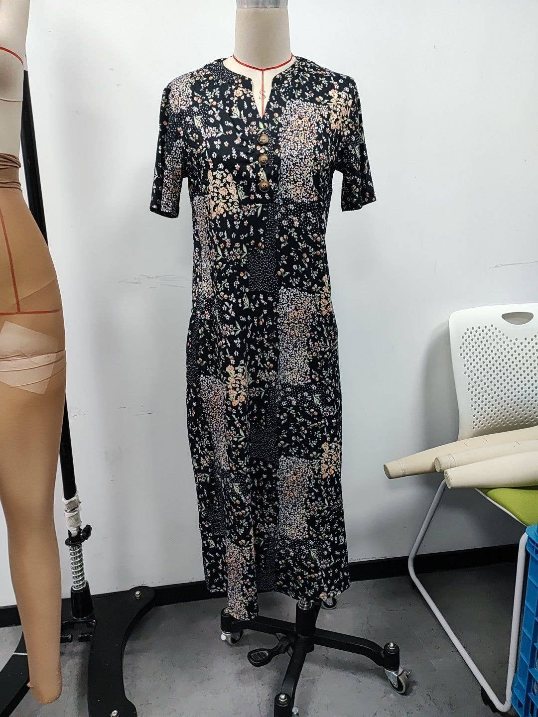 Retro-style printed short-sleeved loose dress