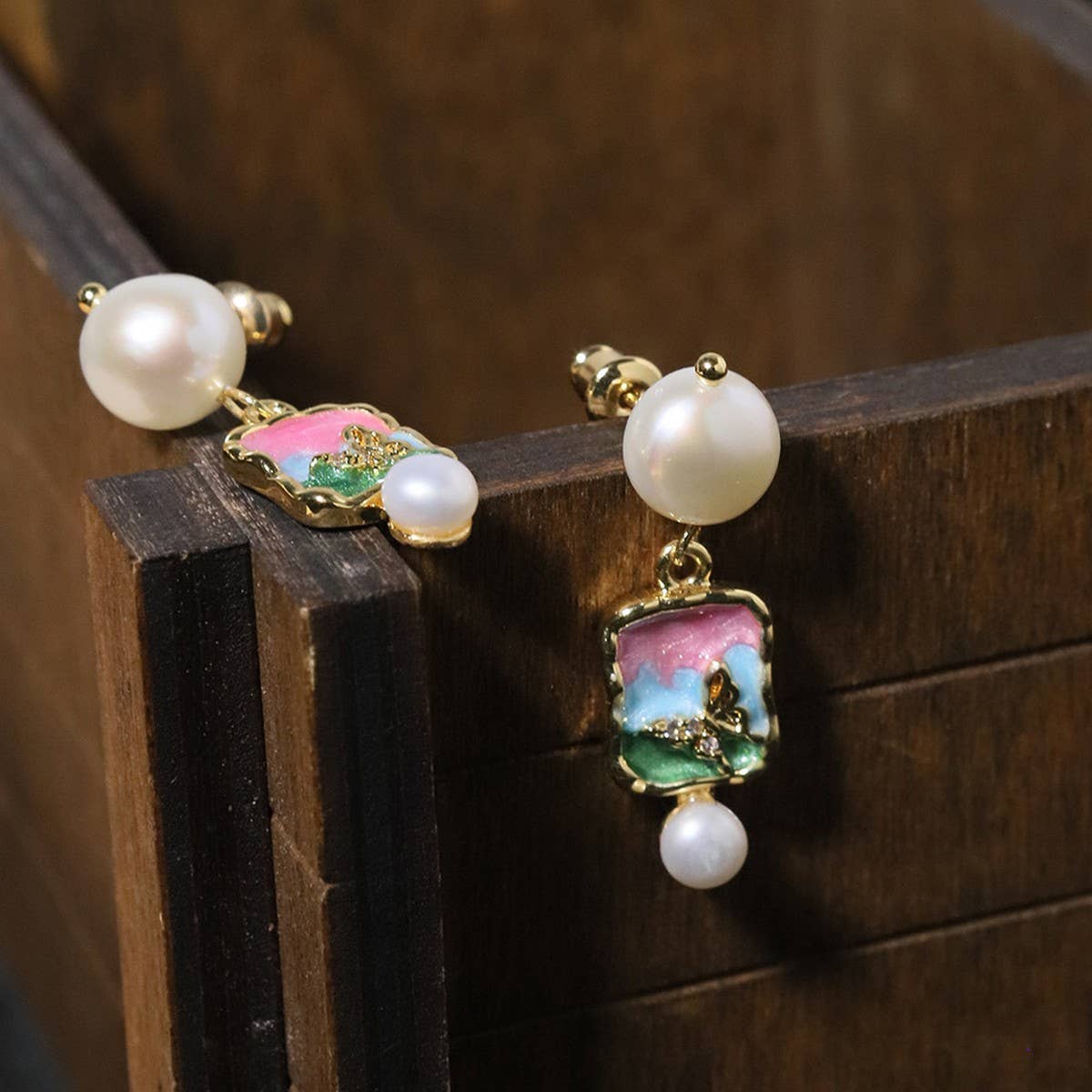 NEW NATURAL PEARL VINTAGE EARRINGS FOR WOMEN