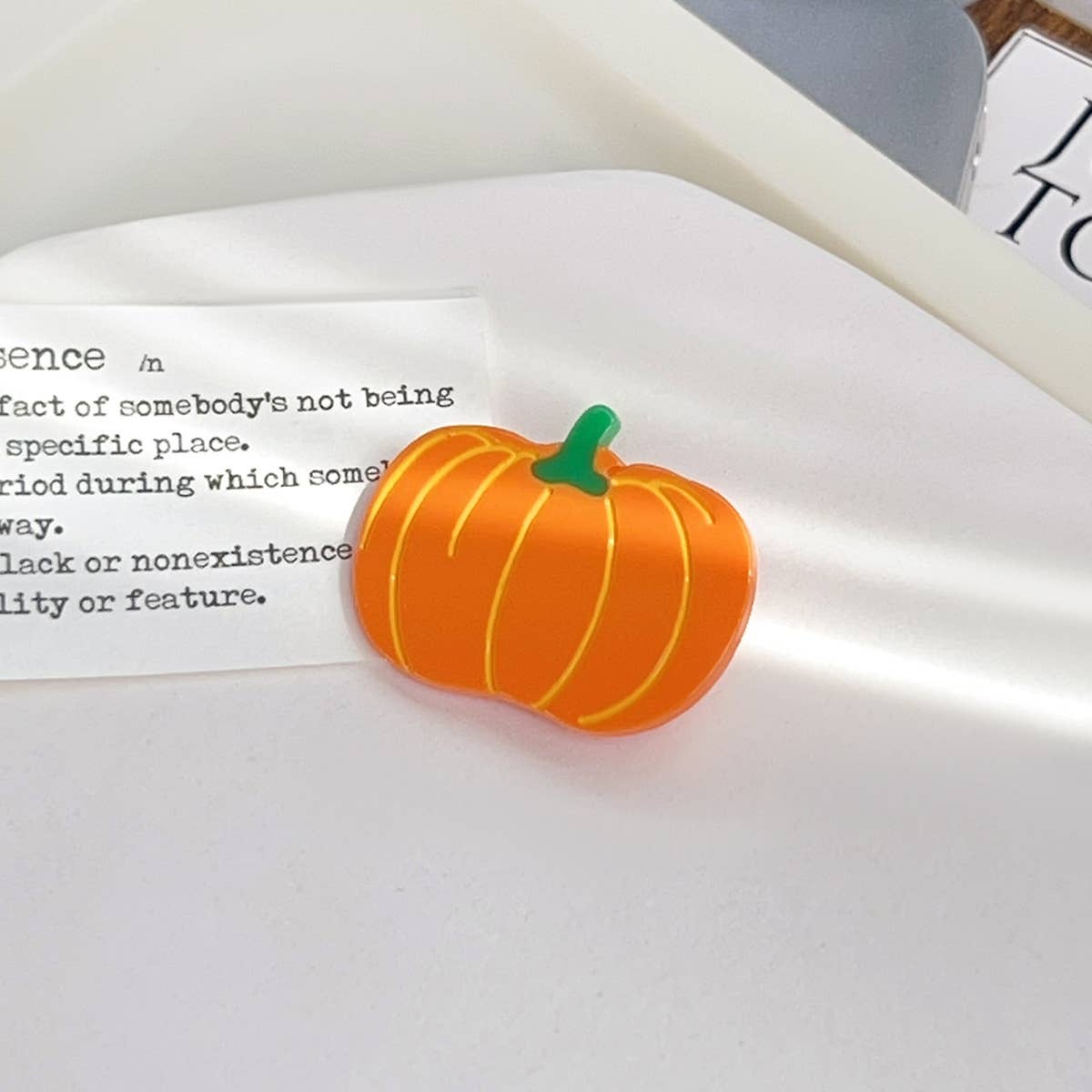 Fruit and vegetable acetic acid hair clips