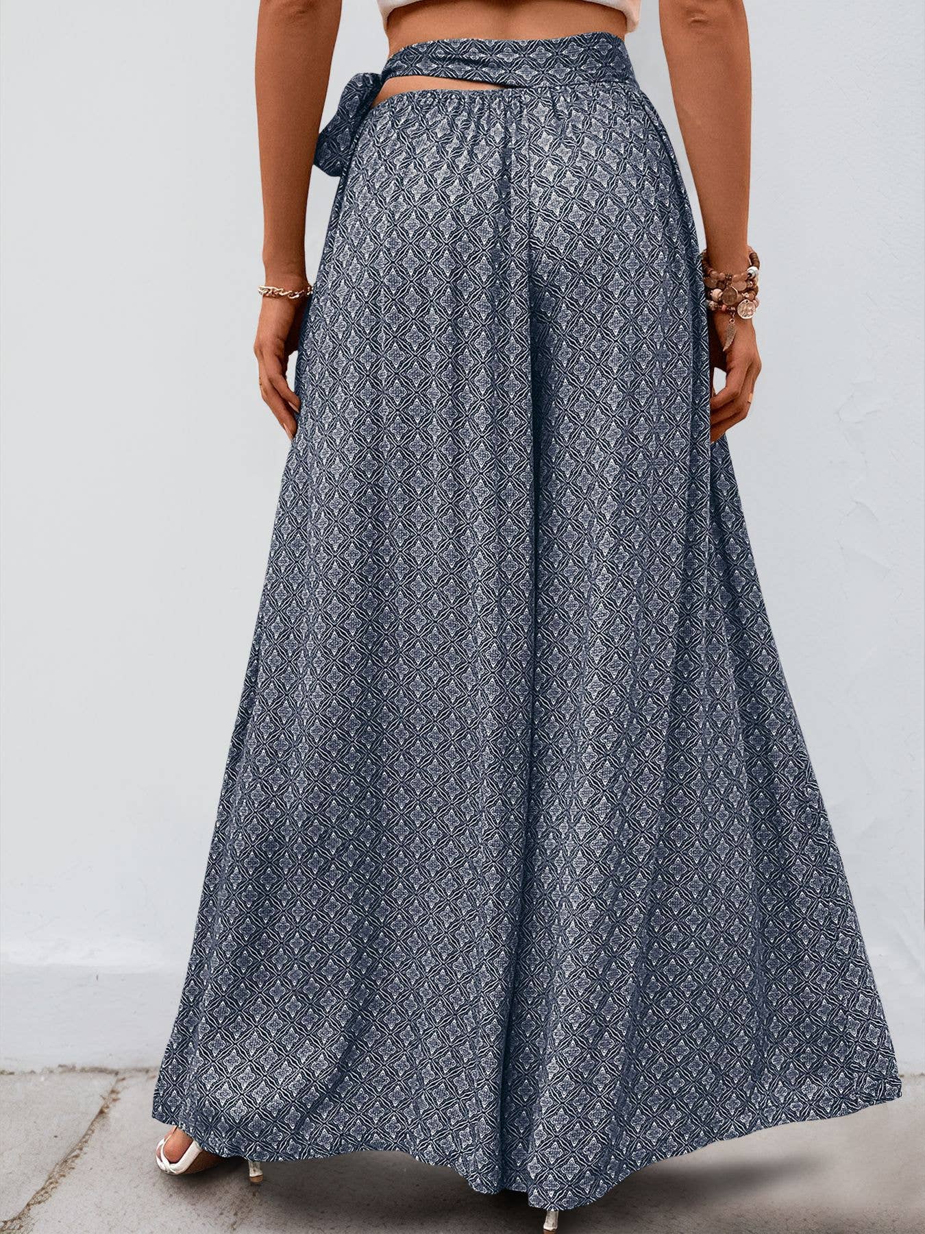 Casual lace-up geometric print flared pants