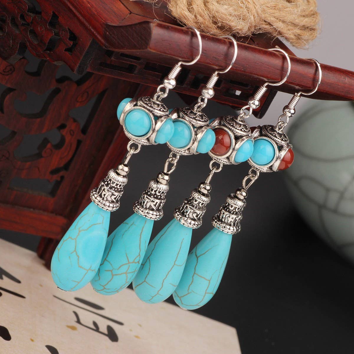 HIGH-END ETHNIC RETRO WATER DROP EARRINGS