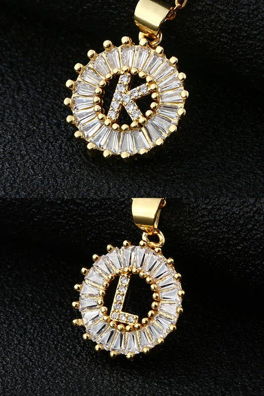 A-Z ALPHABET LETTER SUN PENDANT NECKLACE_CWAJE055-B20221