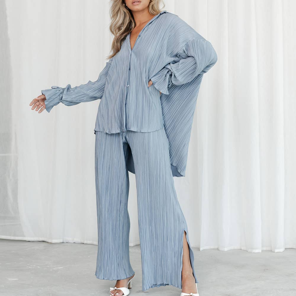 Pleated long-sleeved shirt, slit trousers set