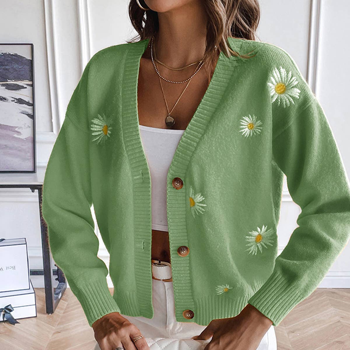 LITTLE CHRYSANTHEMUM EMBROIDERY V-NECK SWEATER