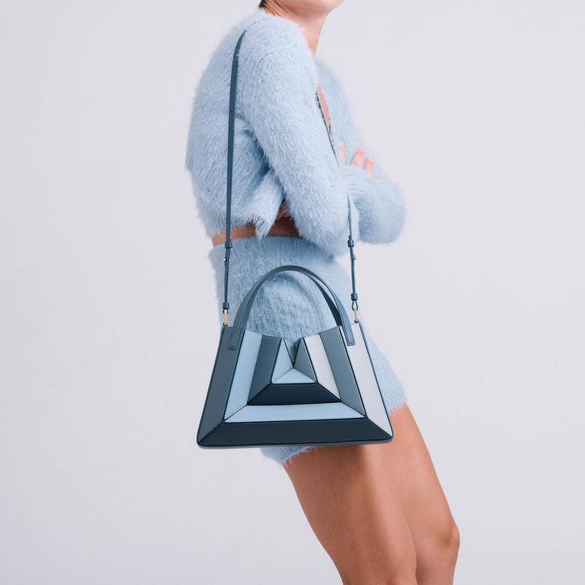 CONTRAST COLOR PATCHWORK DRAWSTRING HANDBAG_CWAB1928