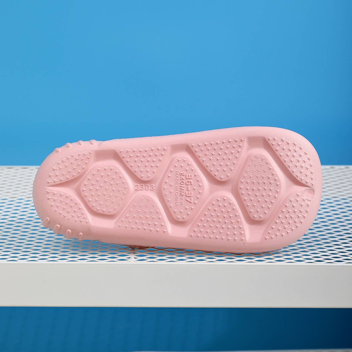 OUTDOOR CASUAL NON-SLIP HOLE SANDALS_CWSHS0643