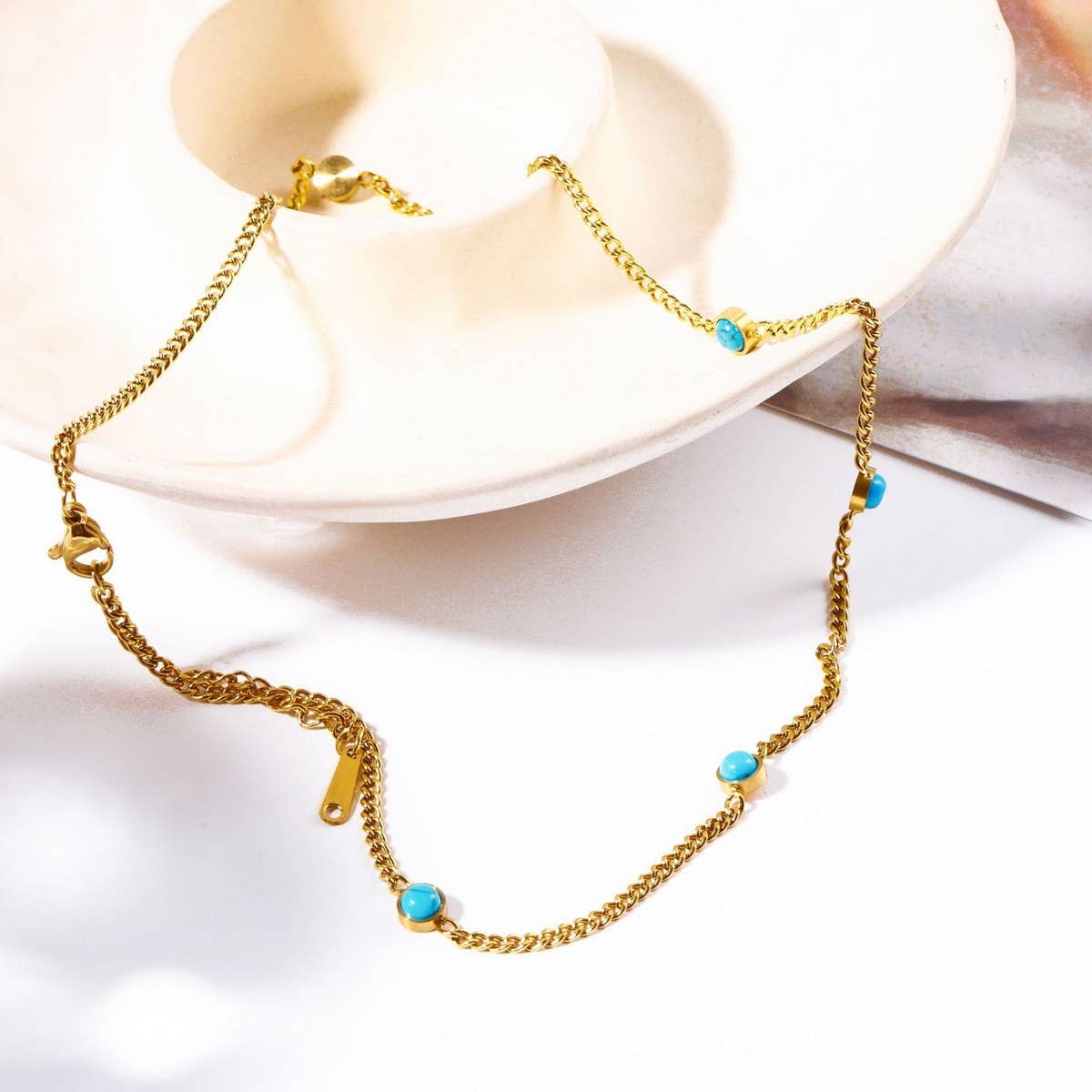 Simple Natural Turquoise Clavicle Necklace_CWMM5601