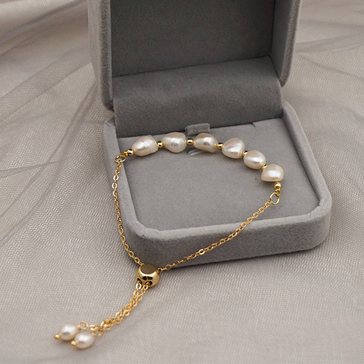FRESHWATER PEARL SIMPLE FASHION BRACELET