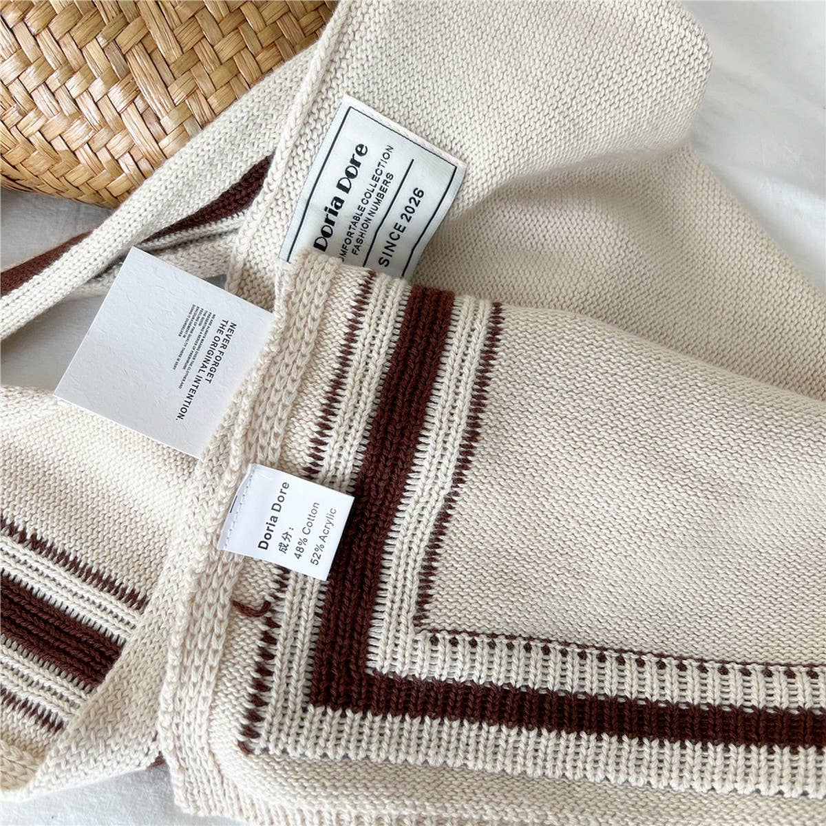 DOUBLE ROW STRIPED FRAME KNITTED SHAWL