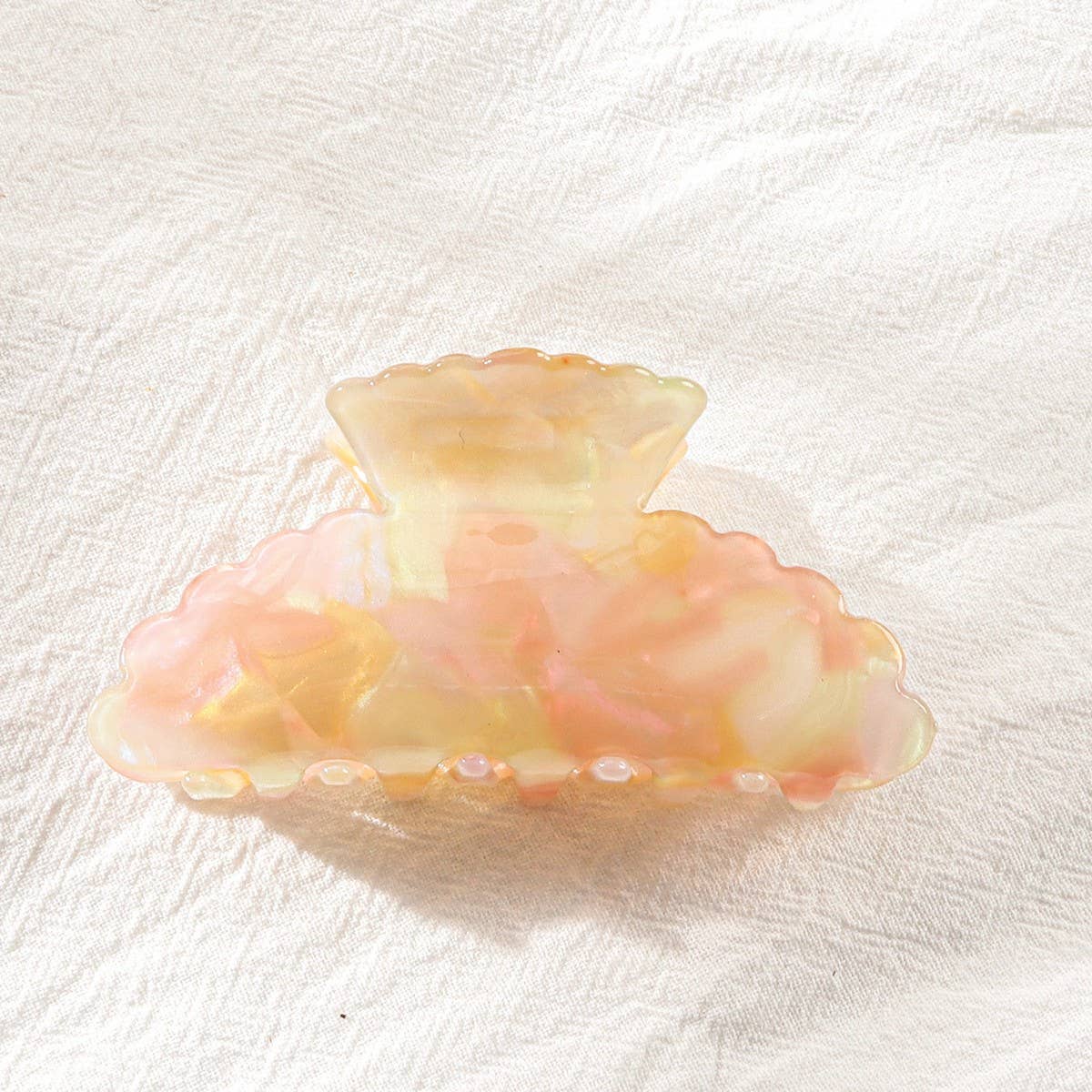 CWAHA1407_SWEET IRREGULAR HAIR CLAW CLIP