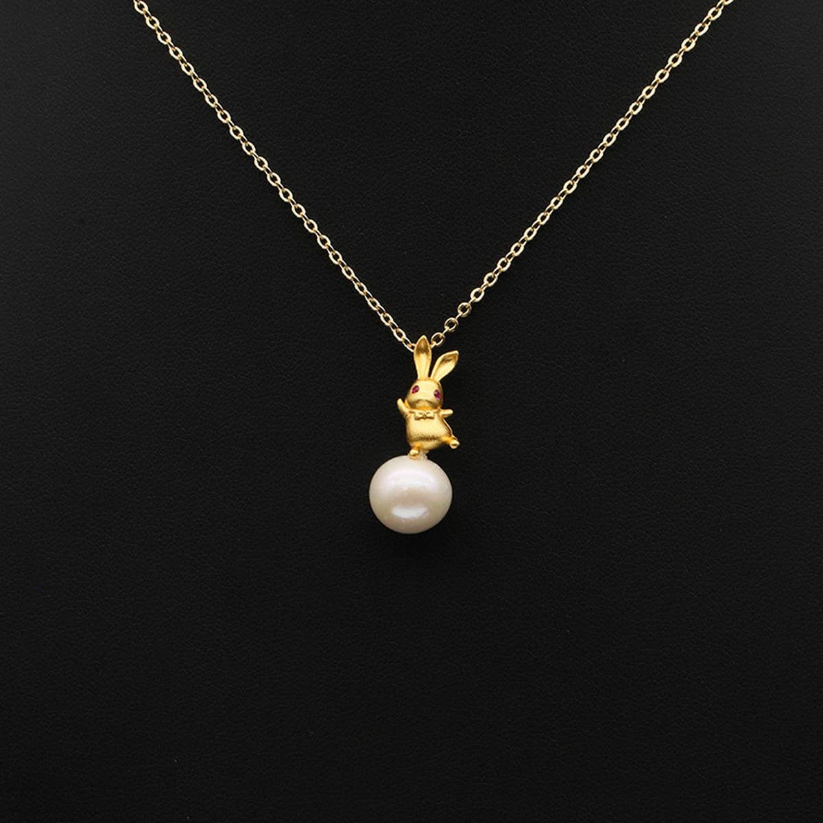 LUXURY NATURAL FRESHWATER PEARL NECKLACE