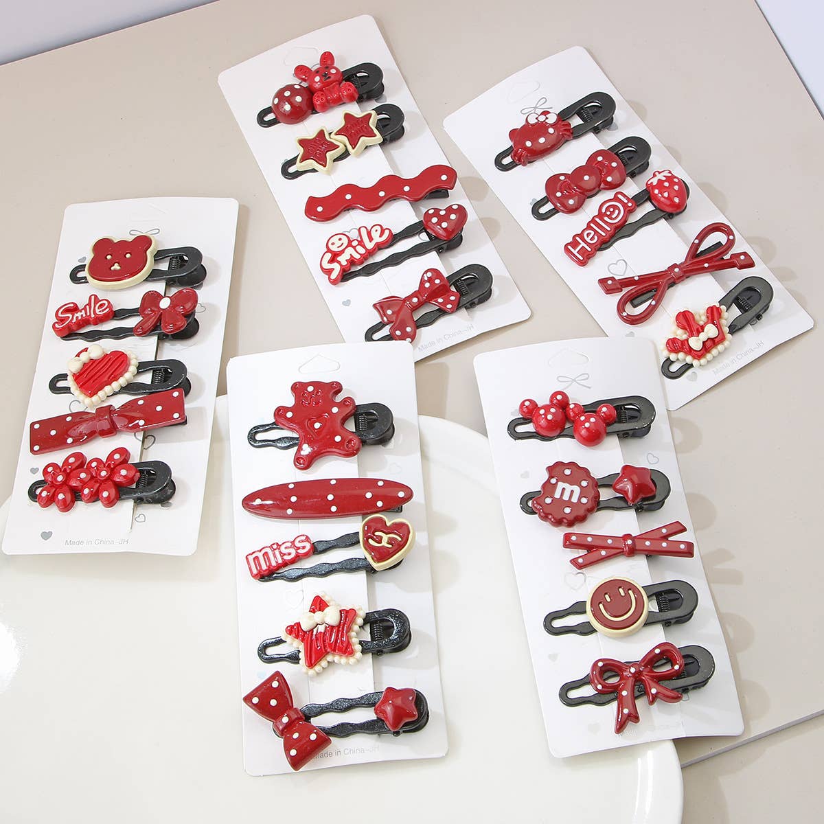 Five sets of cartoon children's hairpins