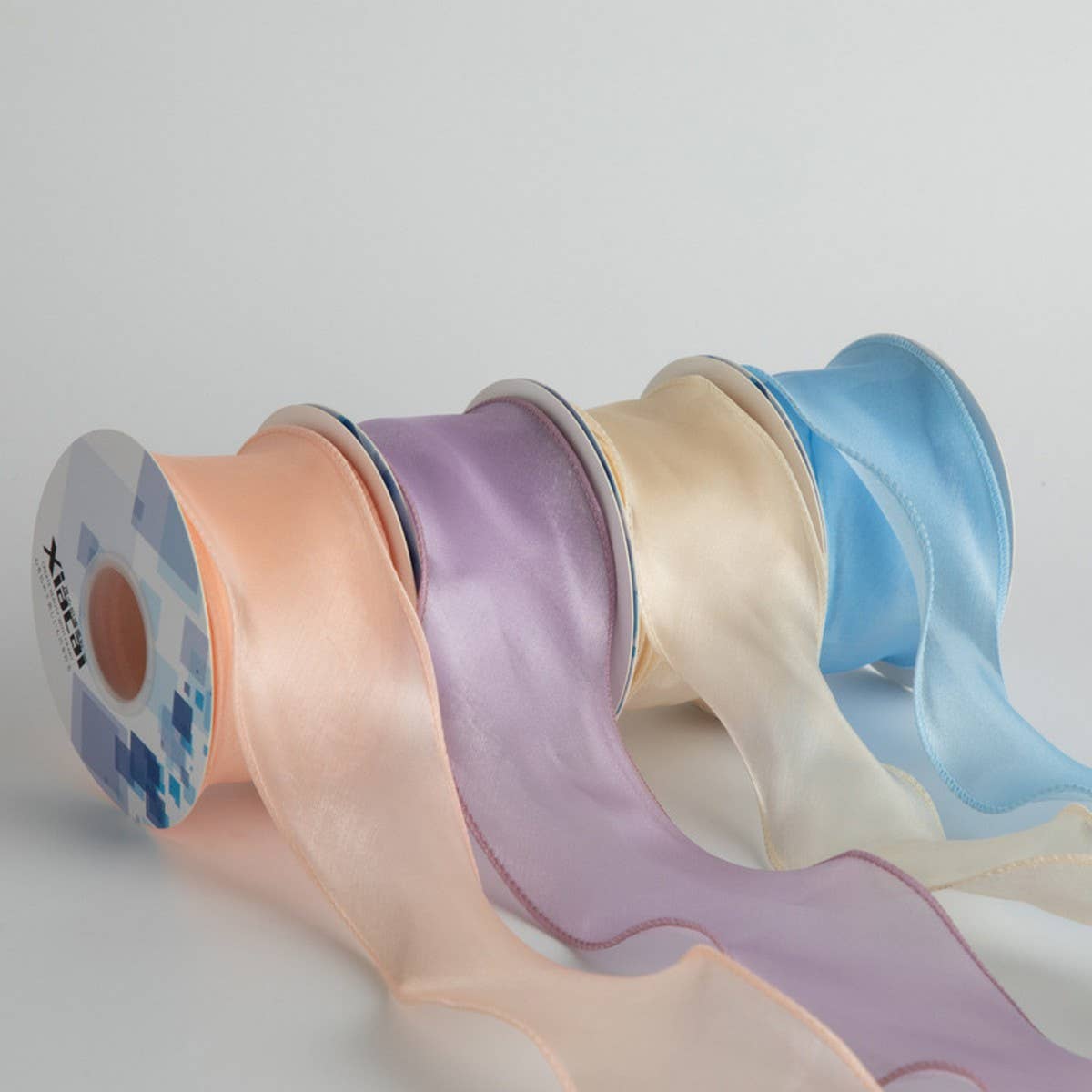 COLORFUL PEARLESCENT EDGE YARN DIY RIBBON