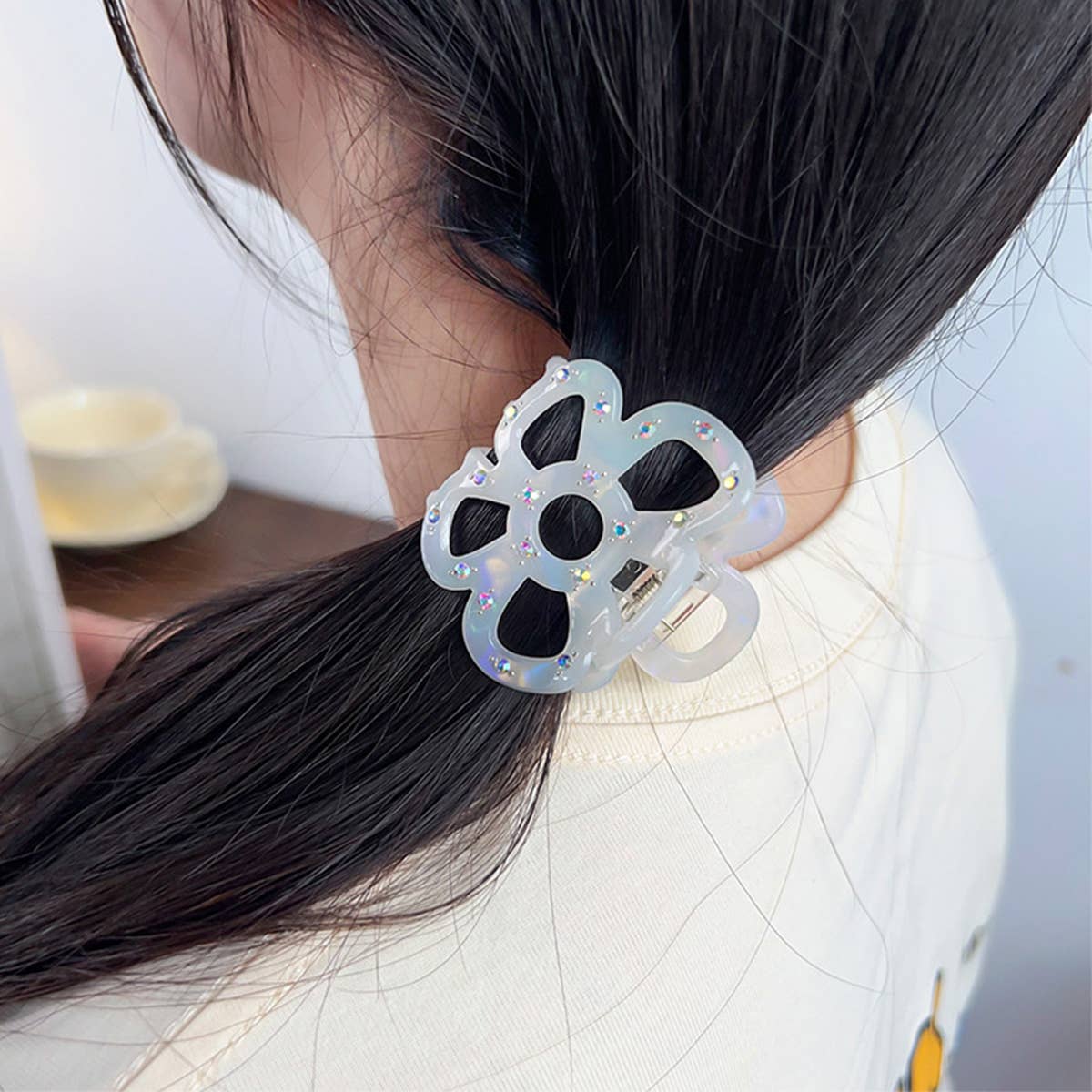 Hollow Flower Hair Claw, Rhinestone Chic Clip_CWAHA1590