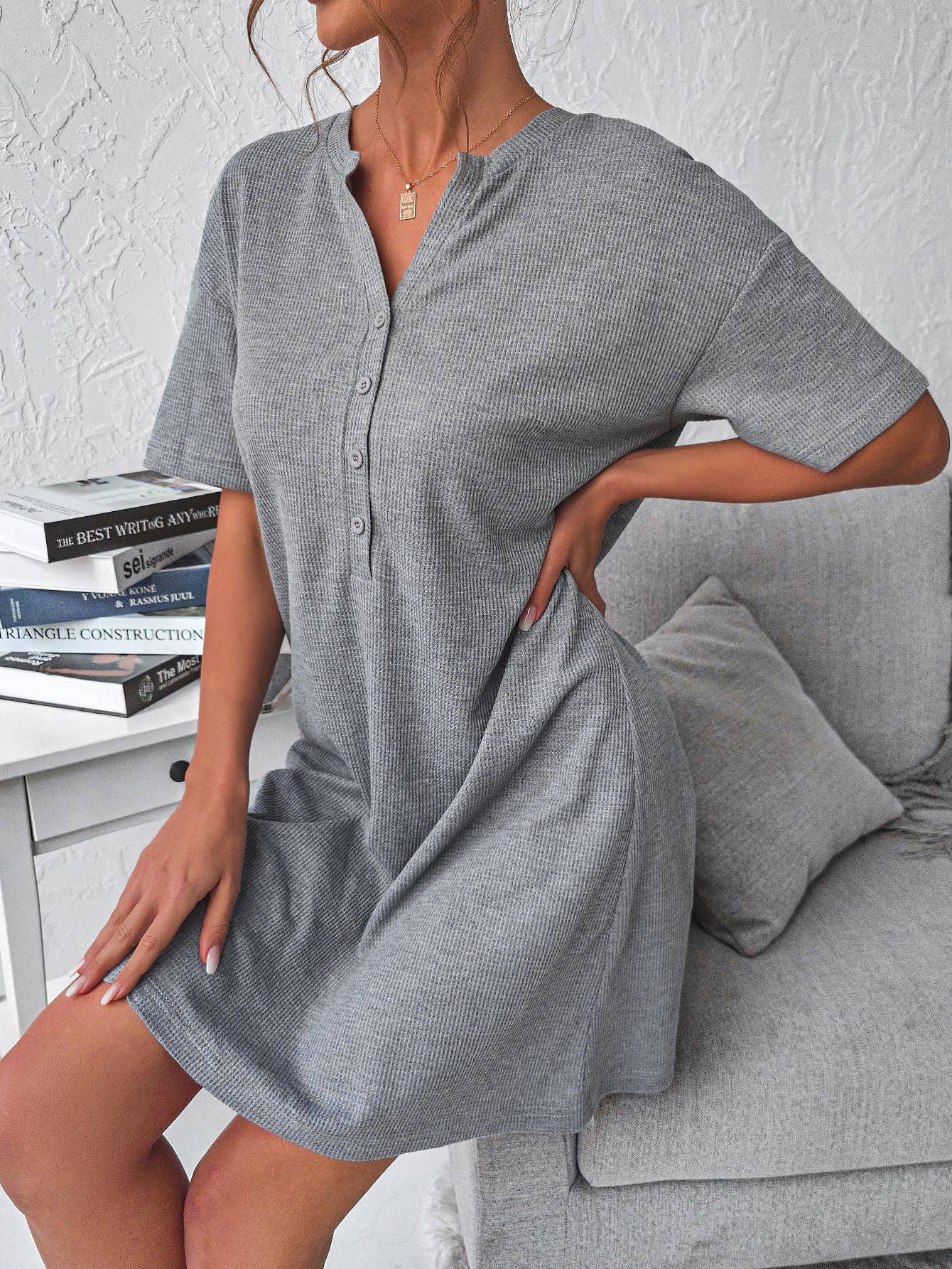 Loose,comfortable simple home dress commuting