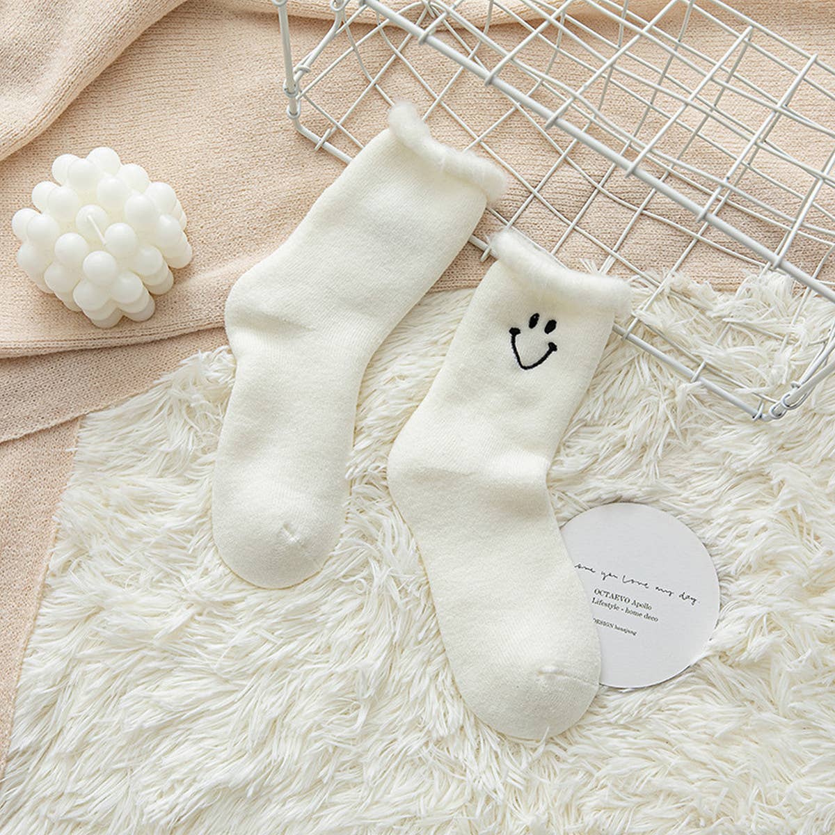 2024 NEW THICKENED SMILEY FACE EMBROIDERED SOCKS_CWMS0891