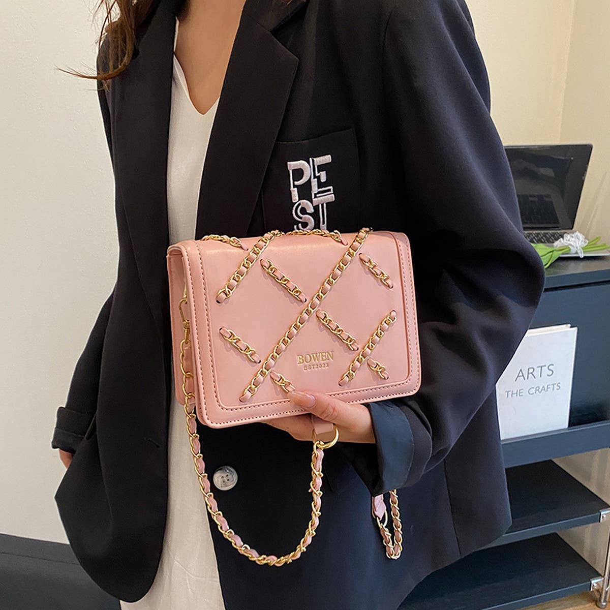 WOMEN BRAIDED CHAIN CROSSBODY BAG_CWAB1558