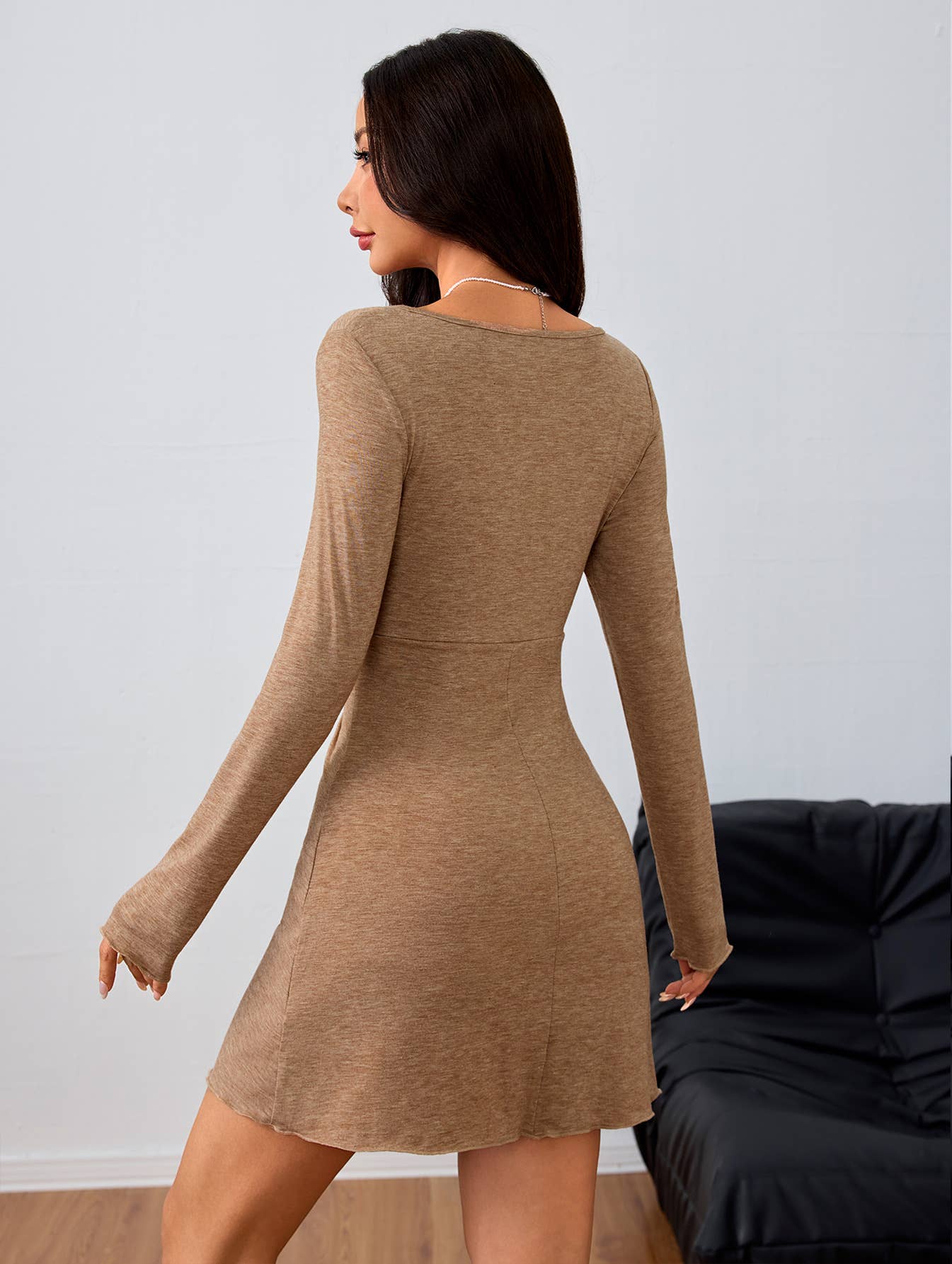 V-neck temperament short bag buttock short dress