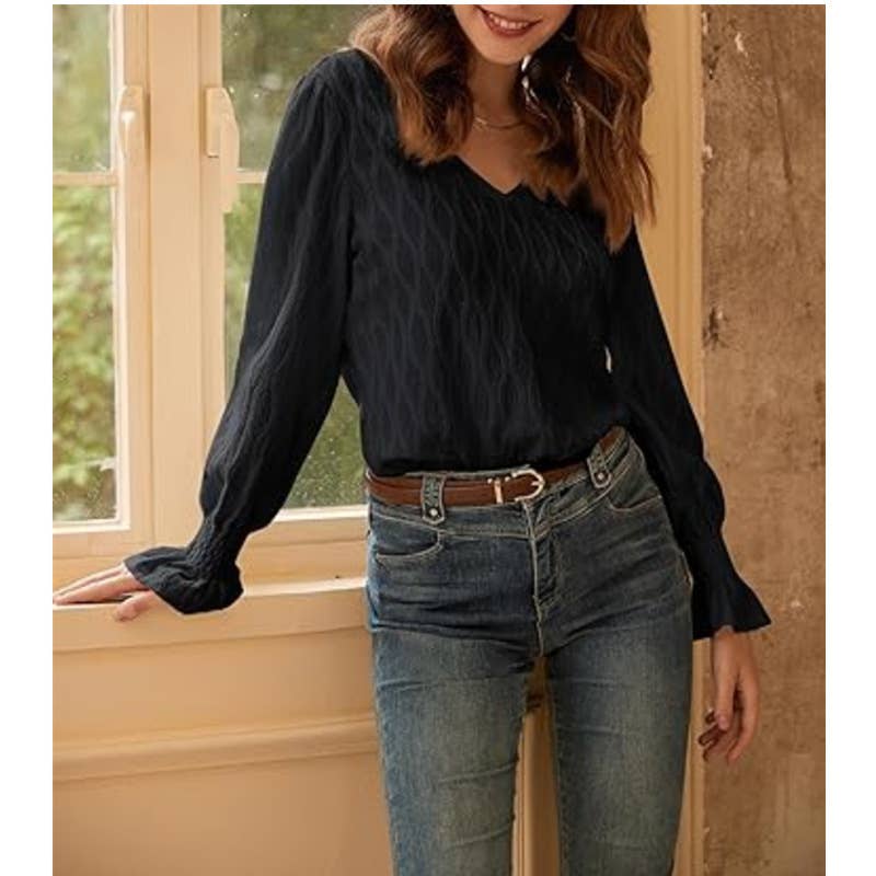 Fashion solid-color V-neck long-sleeved T-shirt