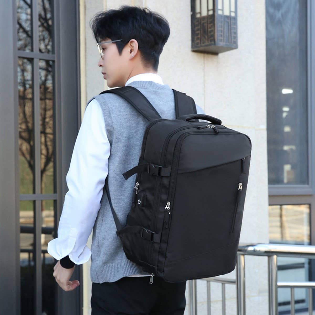 Women's Large Travel Backpack for Short Trips_CWAB5427