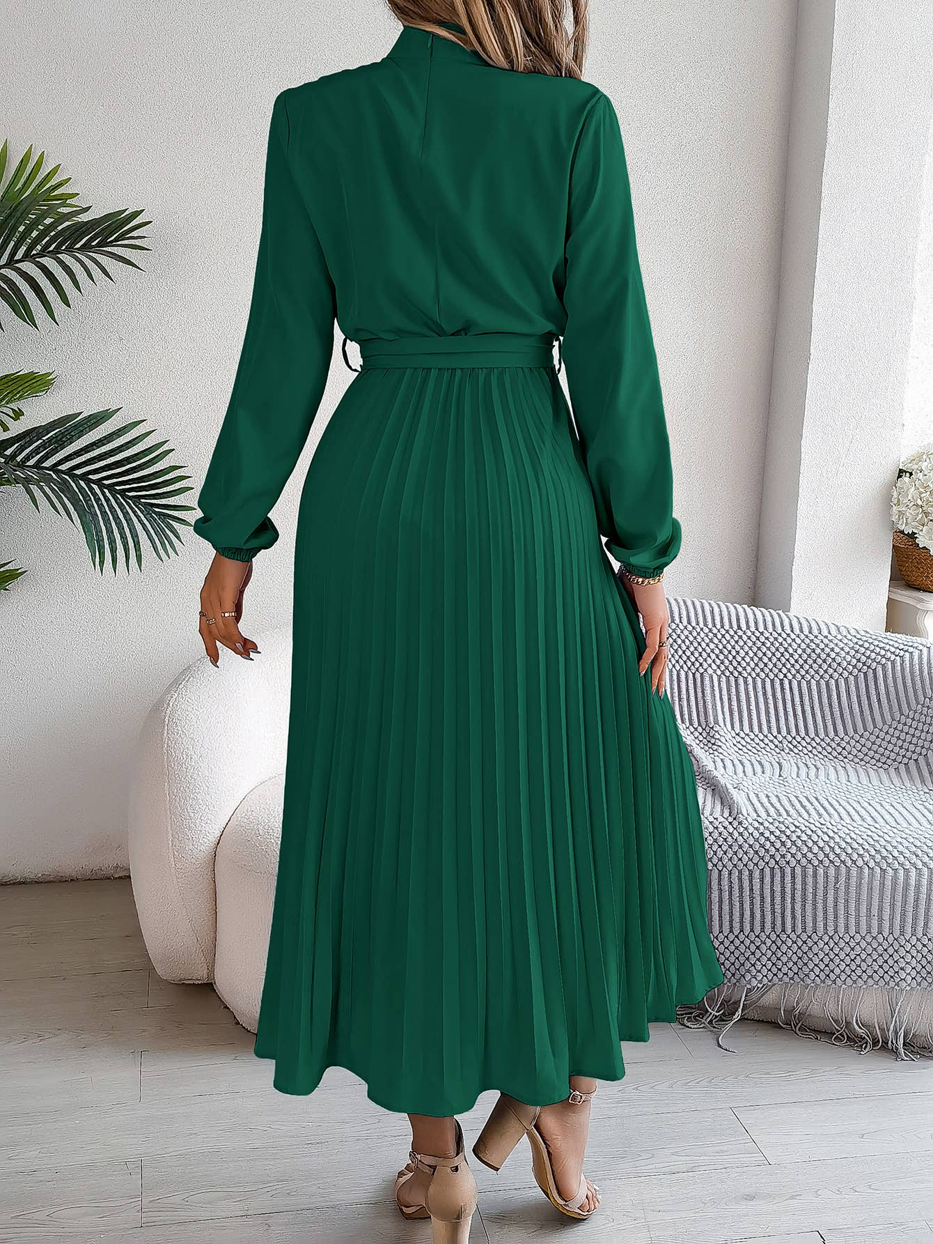 STANDING COLLAR LONG SLEEVE PLEATED LONG DRESS