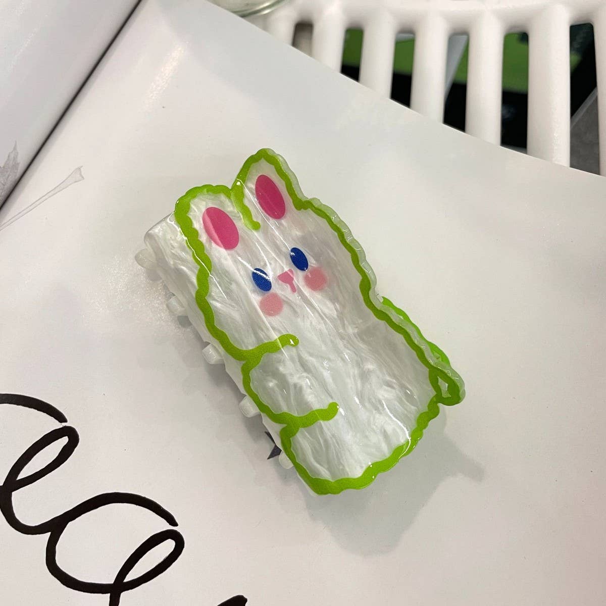 CWAHA1511_ALL KINDS OF CUTENESS HAIR CLAW CLIP