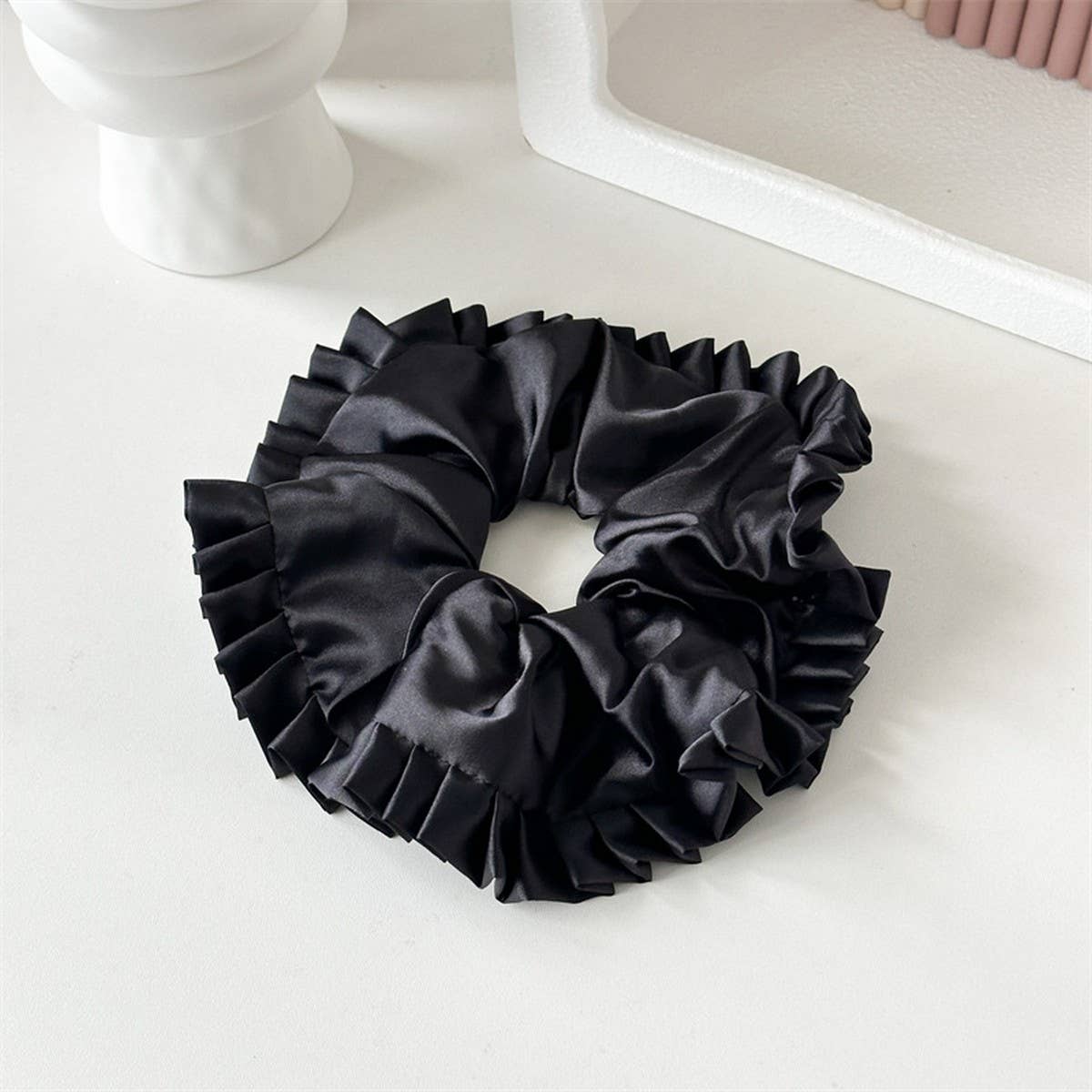 SIMPLE BALLET STYLE LACE HAIRBAND