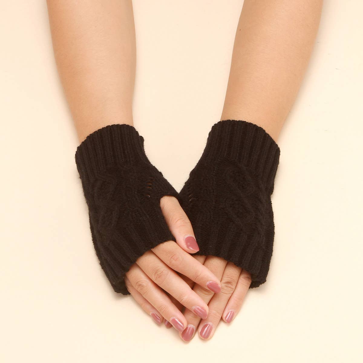 KNITTED DIAMOND-SHAPED FINGER HOLE GLOVES_CWAG0088