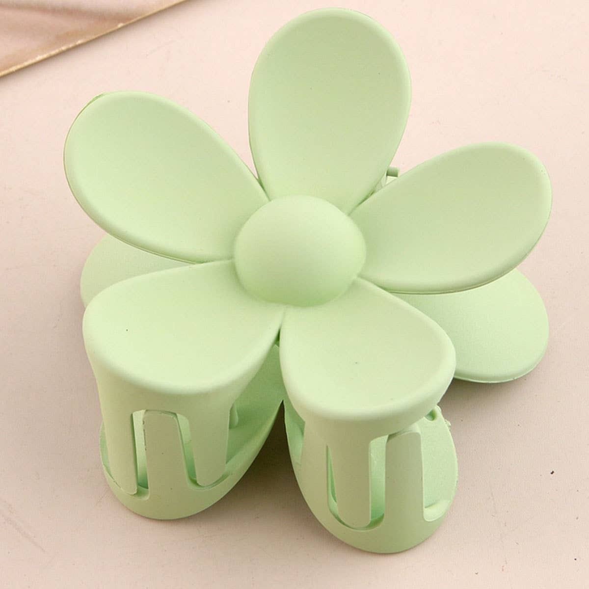 Matte Floral Hair Claw Clip ? Cute & Strong Hold_CWAHA0089
