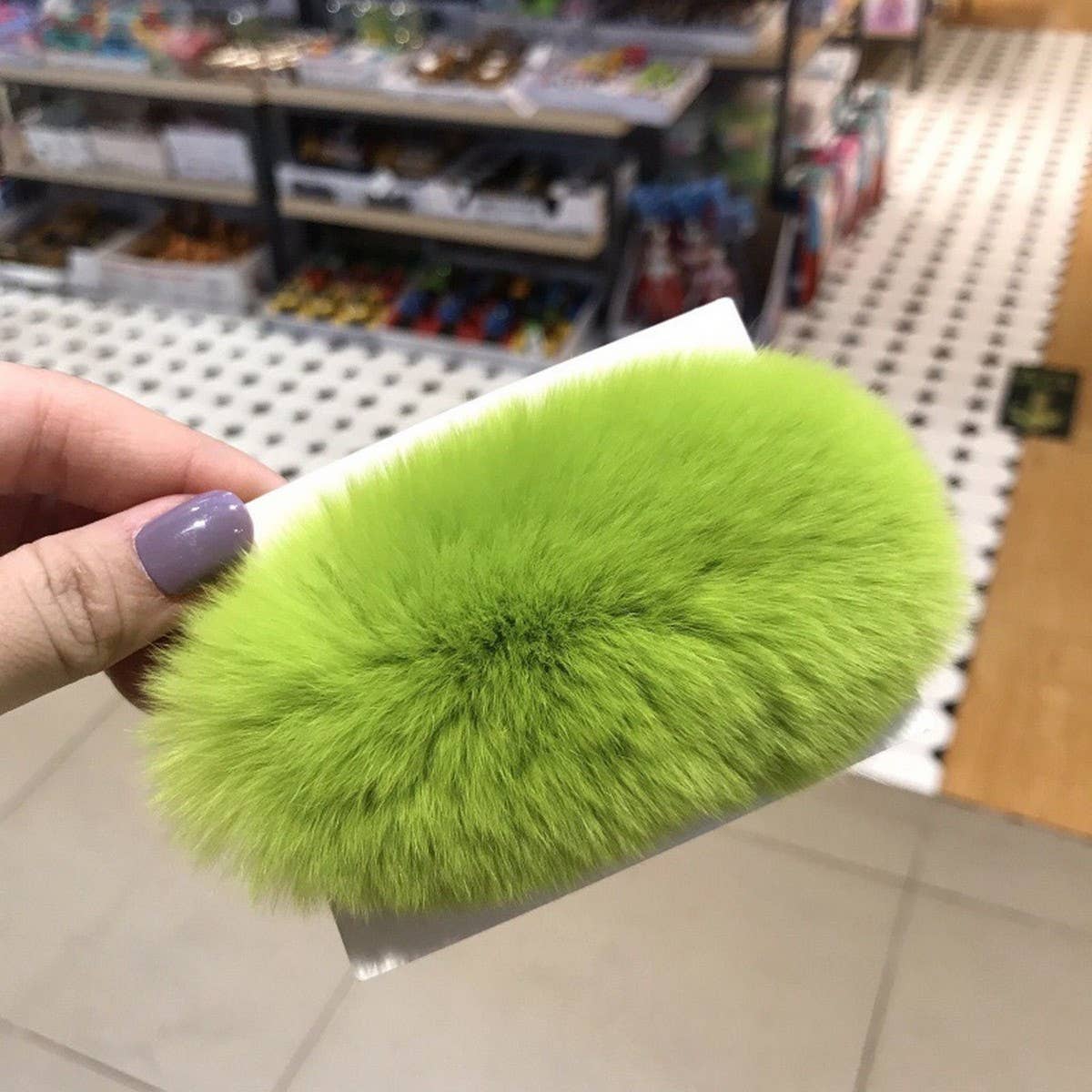 Furry Mink Hair Clip ? Cute Fluffy BB Barrette