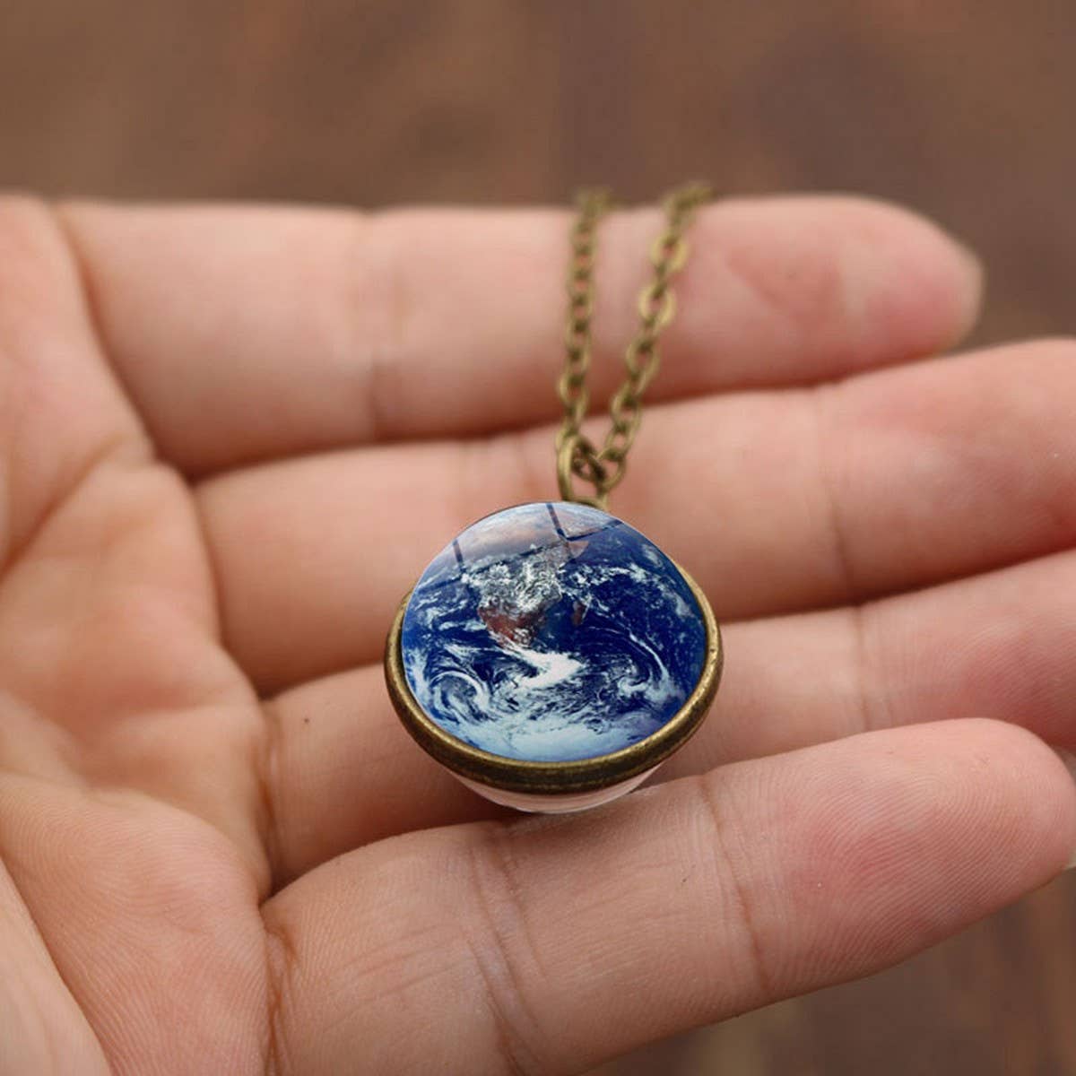 EARTH PATTERN CRYSTAL GLASS BALL PENDANT NECKLACE