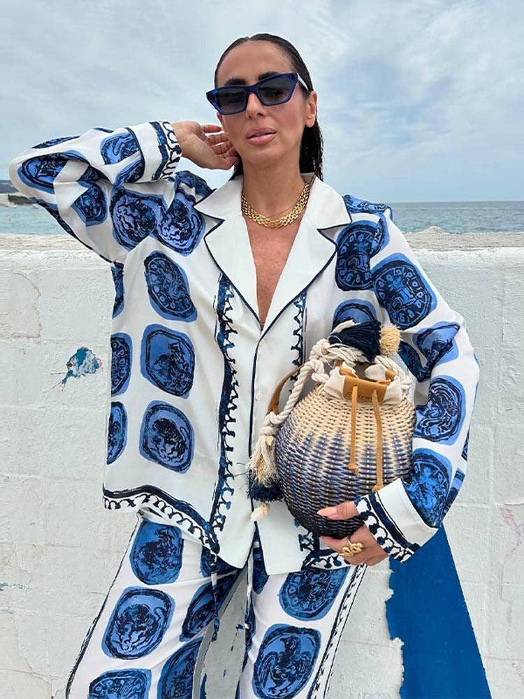 Fashionable printed shirt and trousers set