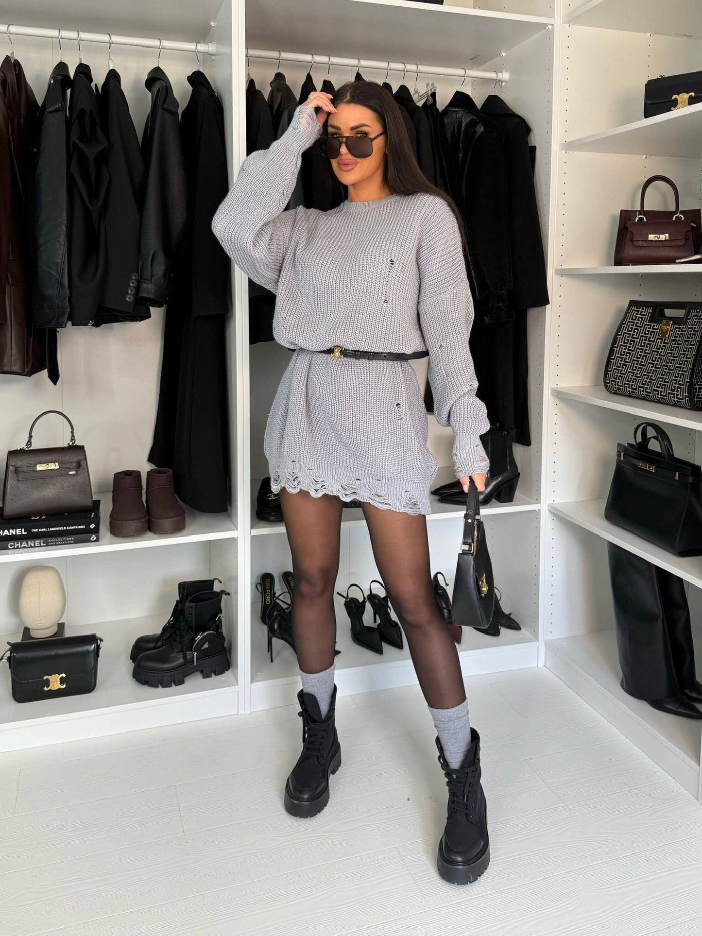 Pure color round collar hem hole loose dress