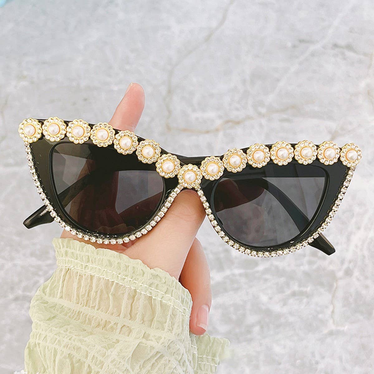 HANDMADE RHINESTONE PEARL RETRO CAT-EYE SUNGLASSES