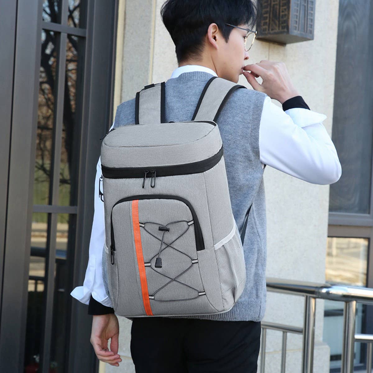 Thick Large Insulated Backpack with Foil Lining_CWAB5417