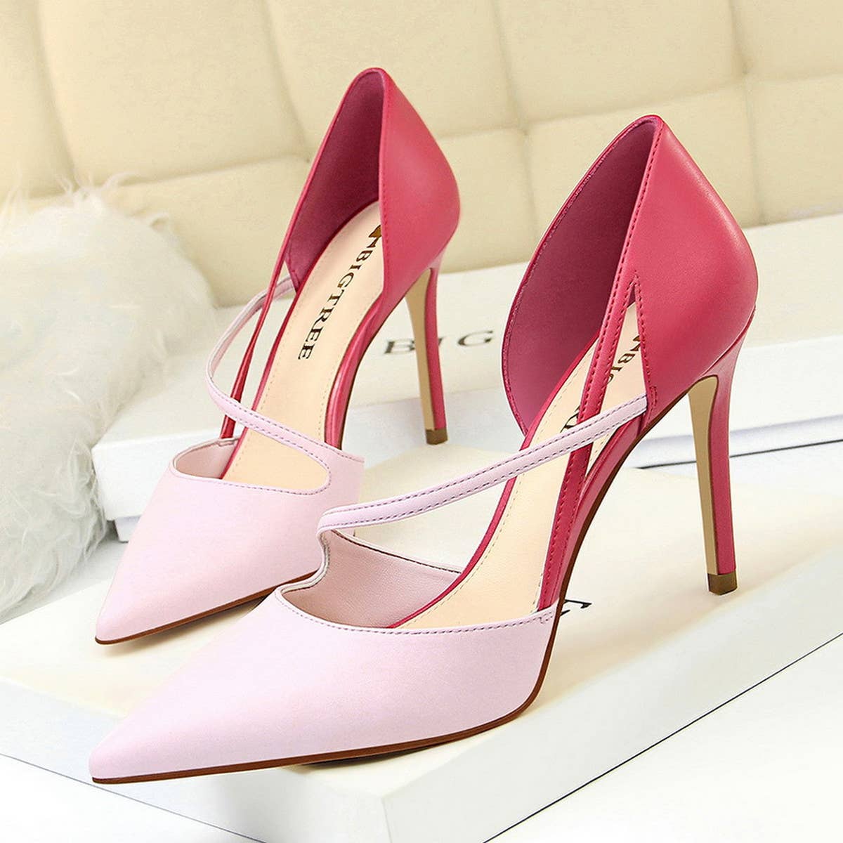 NEW POINTY COLOR MATCHING HOLLOW HIGH HEELS