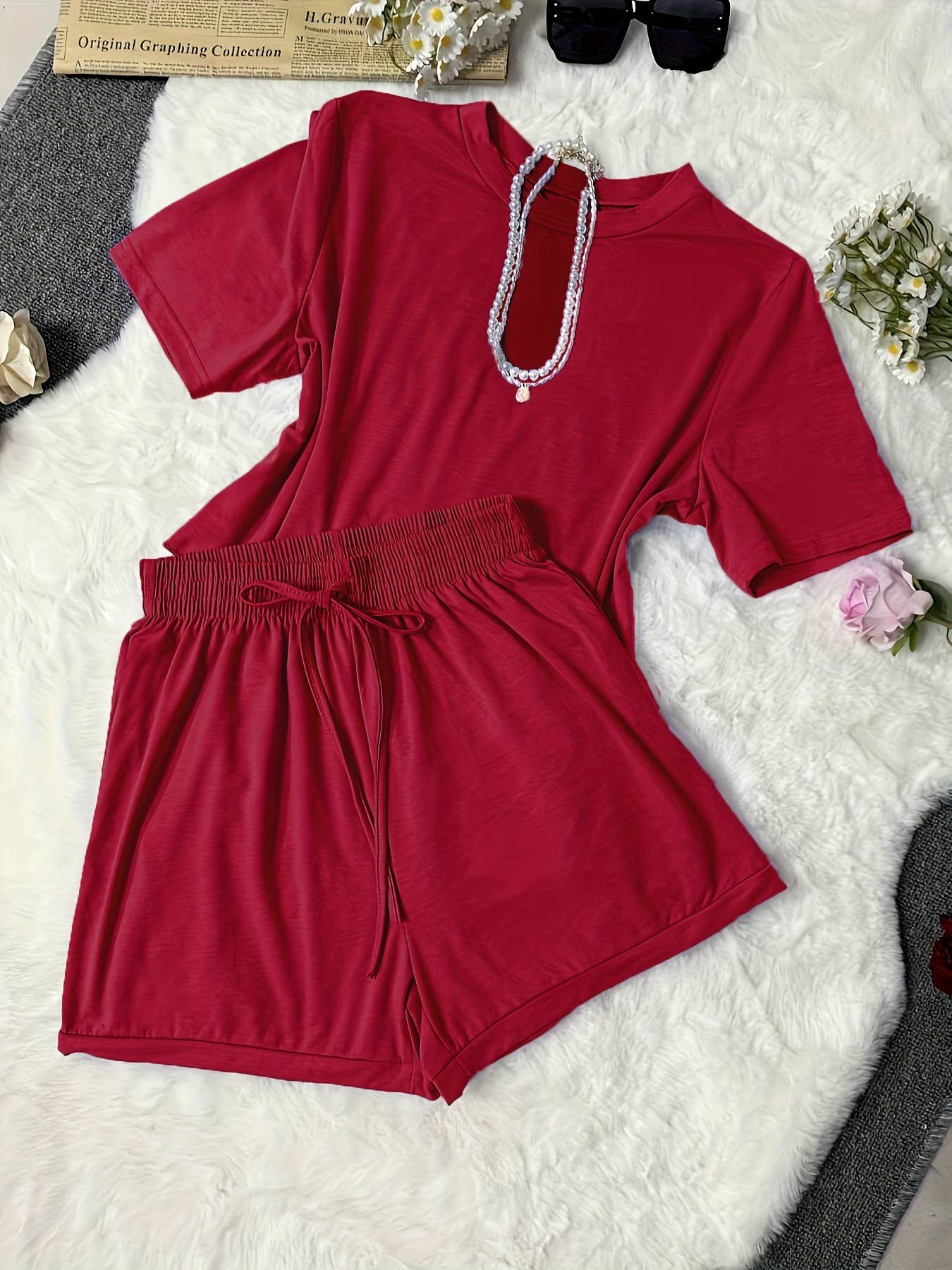 SHORT-SLEEVED, TIGHT-WAISTED AND SHORT PANTS SET_CWSTB00401