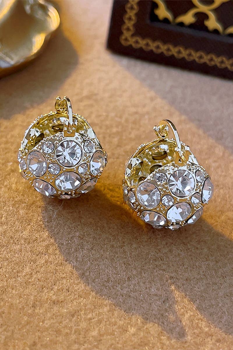 BEADS DECKED DANGLE EARRINGS_CWAJE0353