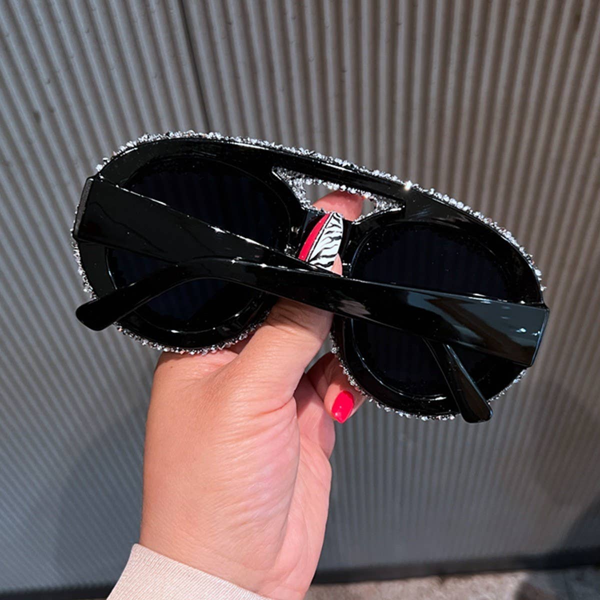 LARGE FRAME DOUBLE BEAM DIAMOND-STUDDED SUNGLASSES