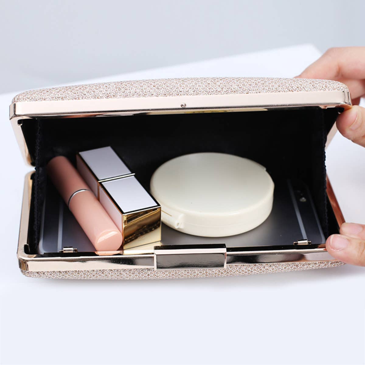 WOMEN RETRO SEQUINED ONE-SHOULDER DINNER BAG_CWAB0696