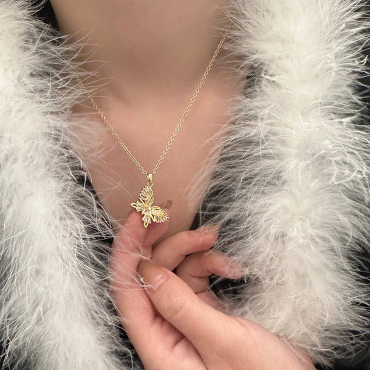 WOMEN'S GOLD DIAMOND BUTTERFLY CLAVICLE NECKLACE