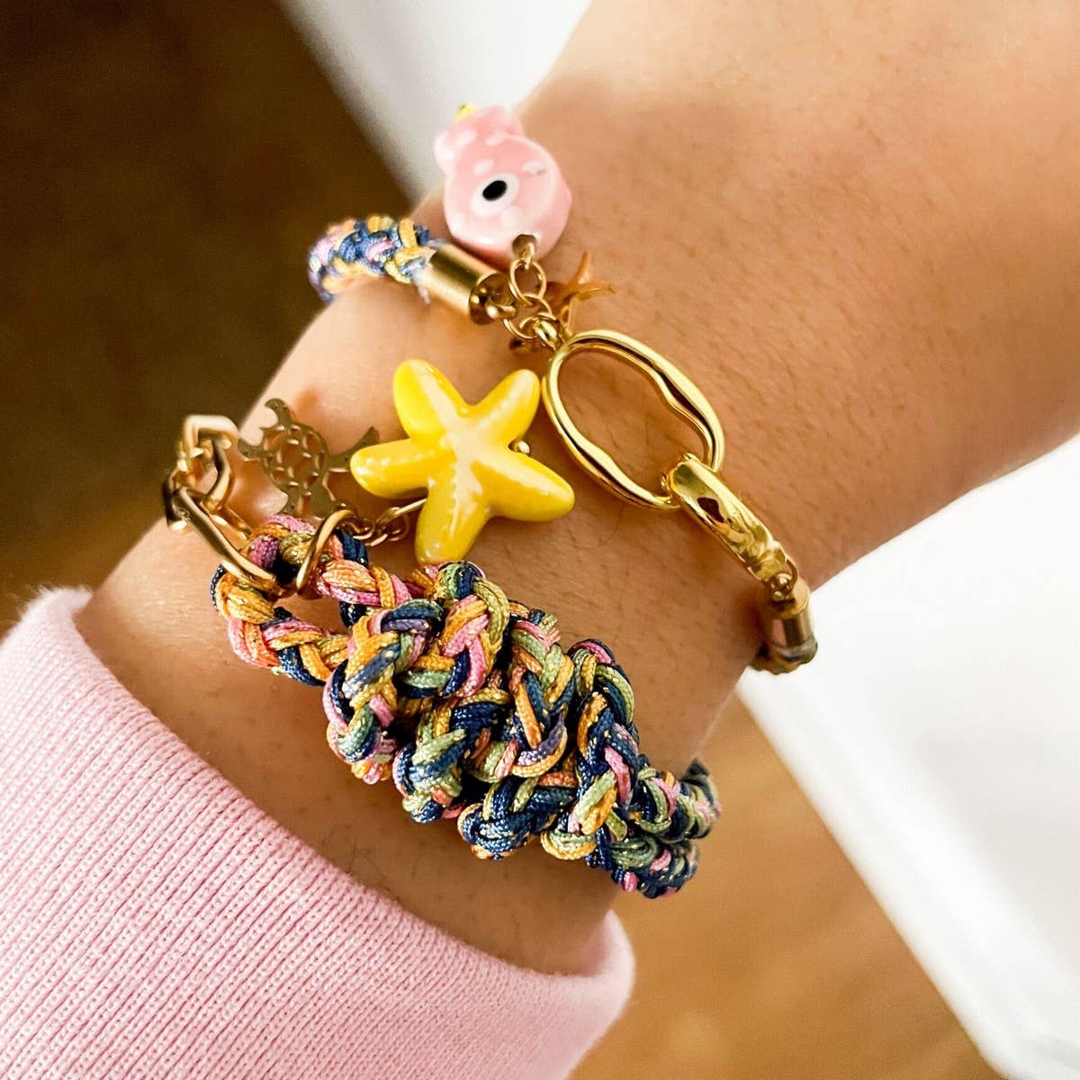 18K Gold Fish & Star Charm Woven Rope Bracelet_CWAJE4615